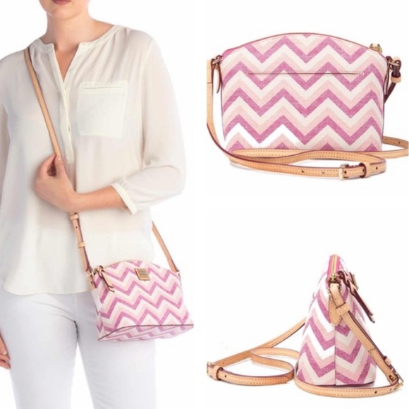 Dooney & Bourke Handbags - RARE & SOLD OUT! Dooney & Bourke Pink Chevron Suki Crossbody